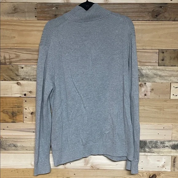 Calvin Klein size large Gray Mock-neck QuarterZip Super Soft Stretchy Sweater